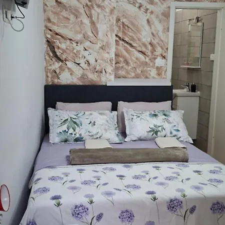 Suites City Gæstehus Split